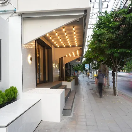 Asoka Hotel At Asoke Makkasan