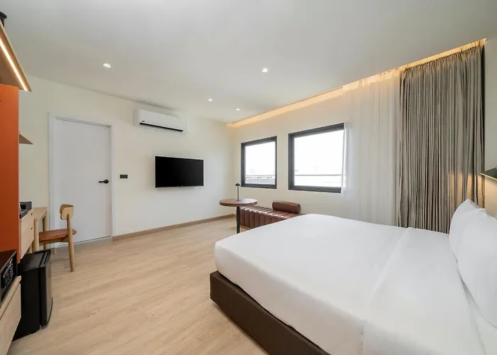 Asoka At Asoke Makkasan *